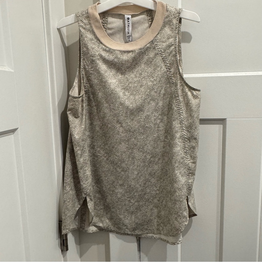 ATHLETA Zephyr Print Tank Size S - Picture 3 of 12